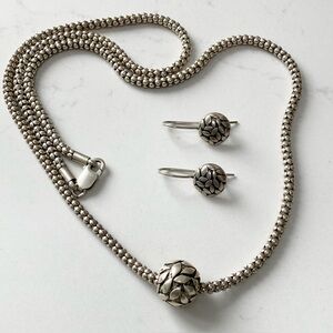 Silpada, Sterling Silver, "petal leaf motif" Pendant and Earrings Set